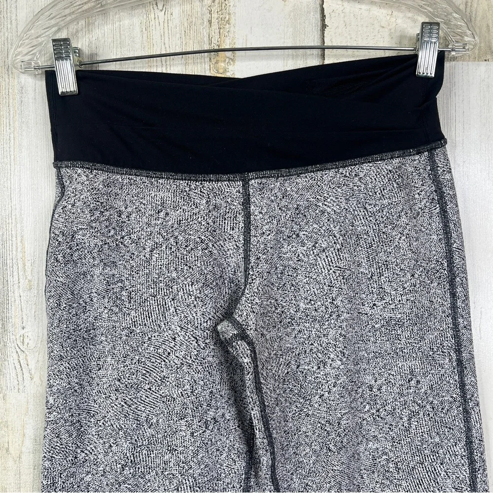 lululemon athletica woman size